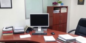 Ambiente de escritório administrativo em São Paulo.